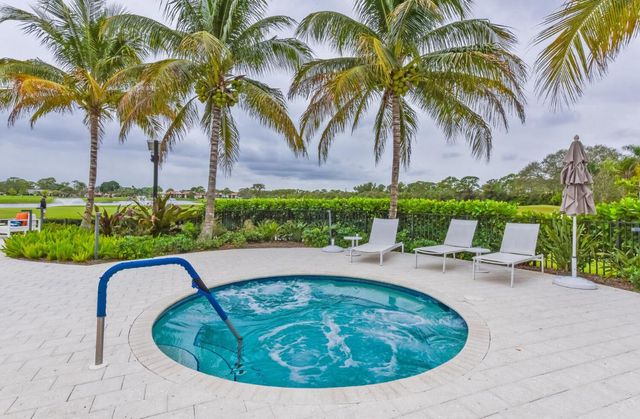 13054 Touchstone Place, West Palm Beach, FL 33418