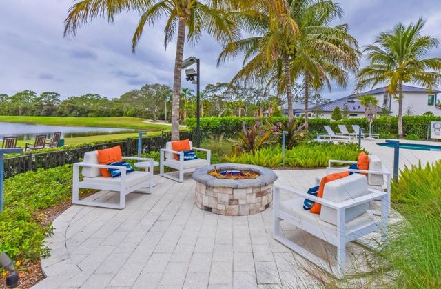 13054 Touchstone Place, West Palm Beach, FL 33418