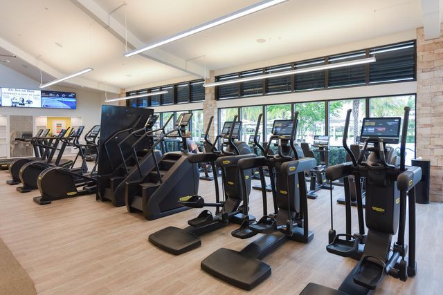 13054 Touchstone Place, Palm Beach Gardens, FL 33418