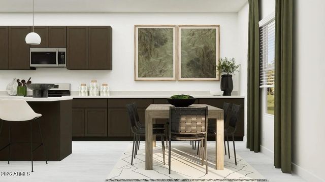 10201 S FLUME Trail, Apache Junction, AZ 85120