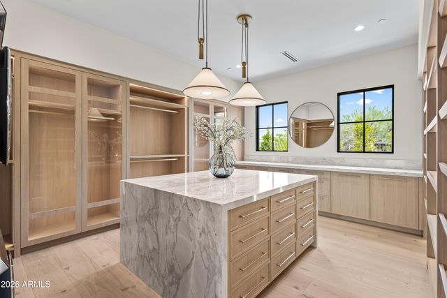 6615 E CHENEY Drive, Paradise Valley, AZ 85253