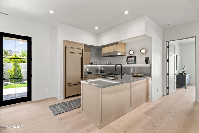 6615 E CHENEY Drive, Paradise Valley, AZ 85253