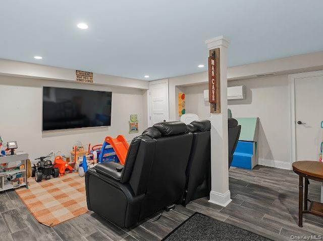 3980 Park Avenue, Seaford, NY 11783