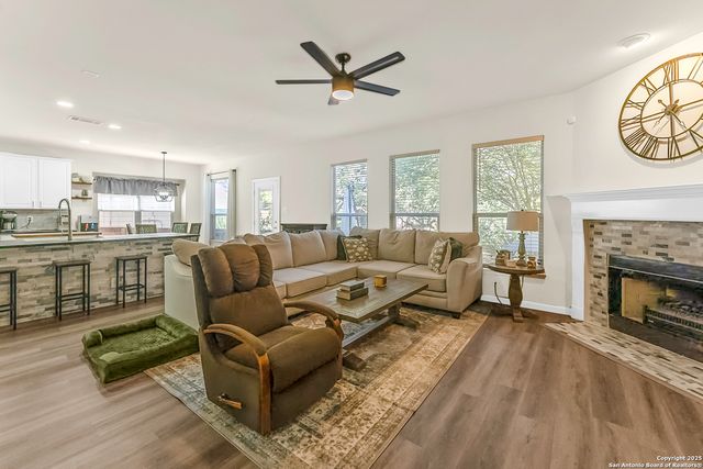 923 Calico Garden, San Antonio, TX 78260