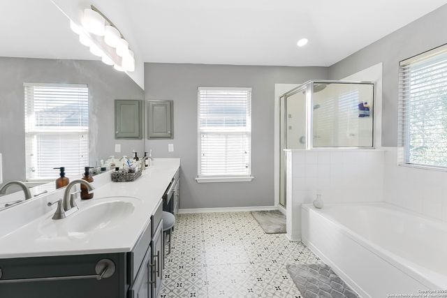 923 Calico Garden, San Antonio, TX 78260