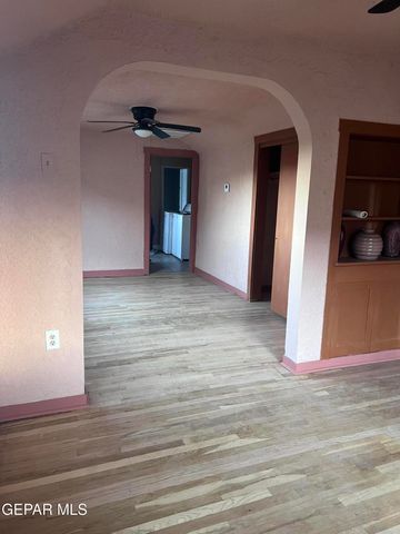 1814 KENTUCKY Street, El Paso, TX 79930