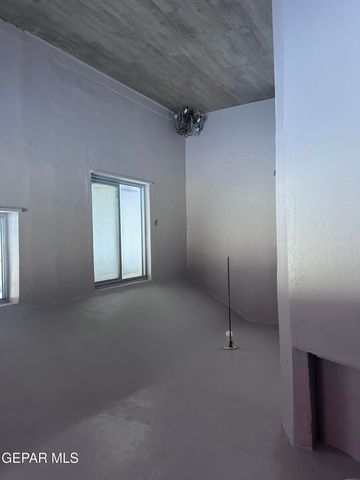 1814 KENTUCKY Street, El Paso, TX 79930