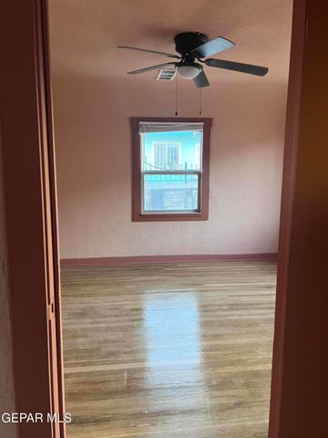 1814 KENTUCKY Street, El Paso, TX 79930