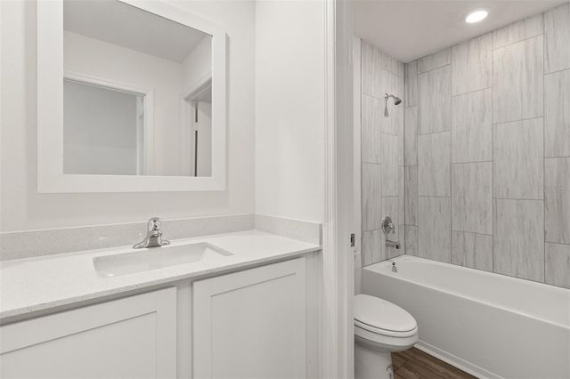 1790 WHITE ELEPHANT LOOP, Winter Haven, FL 33884