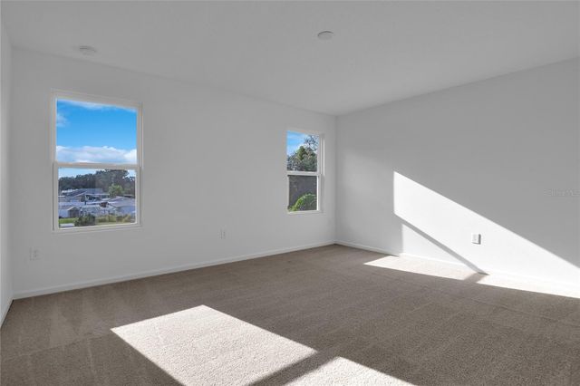 762 LAKE DELL AVENUE, Dundee, FL 33838