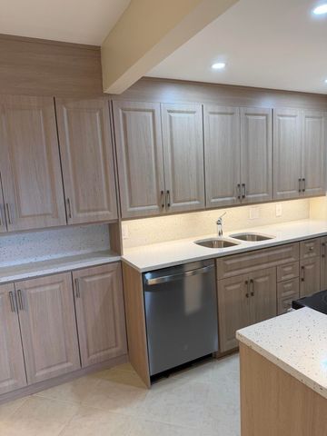 4067 Yarmouth D, Boca Raton, FL 33434