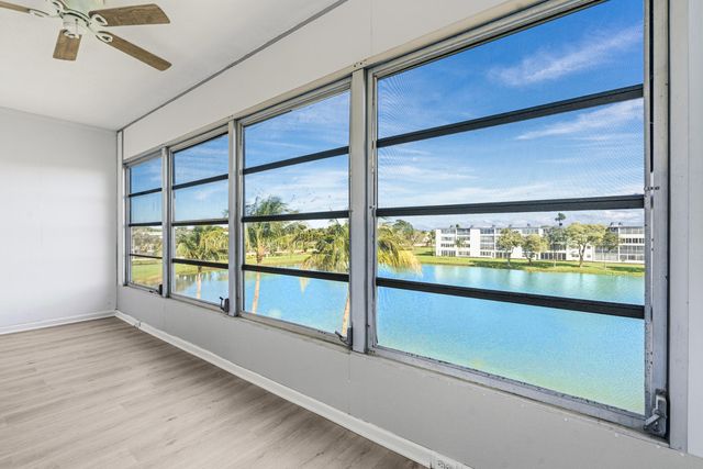 4067 Yarmouth D, Boca Raton, FL 33434