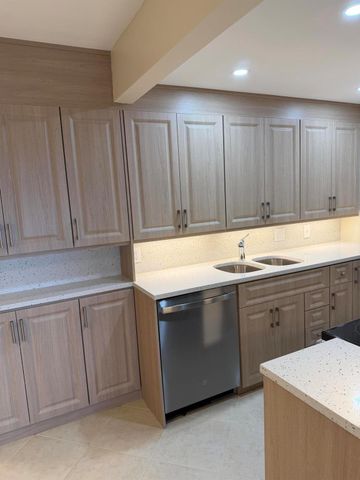 4067 Yarmouth D, Boca Raton, FL 33434