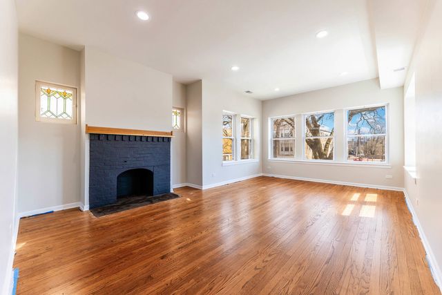 18 S Austin Boulevard 2, Oak Park, IL 60304