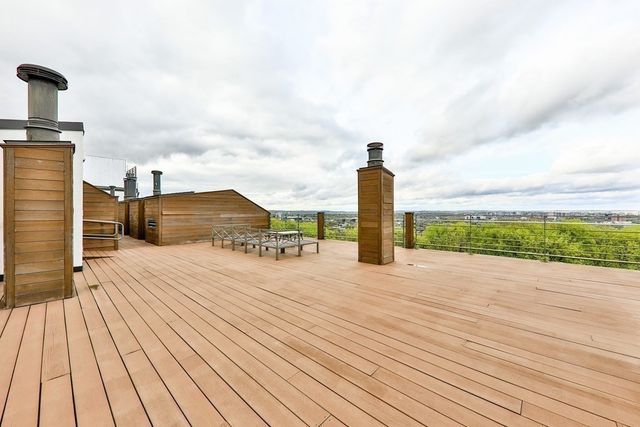 227 Summit Ave W205, Brookline, MA 02446