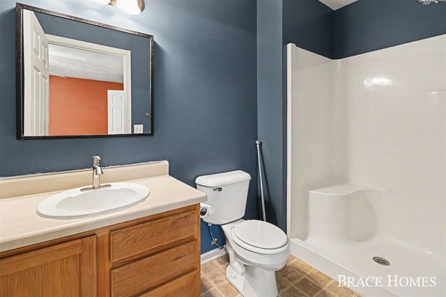 1776 Grand Court, Grand Rapids, MI 49525