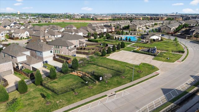 8238 Plumbago Way, Dallas, TX 75252