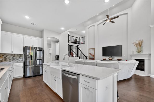 8238 Plumbago Way, Dallas, TX 75252