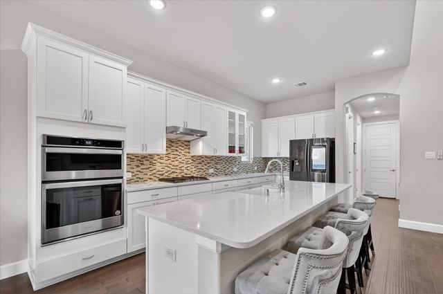 8238 Plumbago Way, Dallas, TX 75252