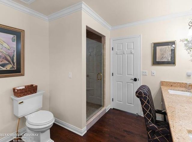 54920 Hennington Court, Shelby Twp, MI 48316