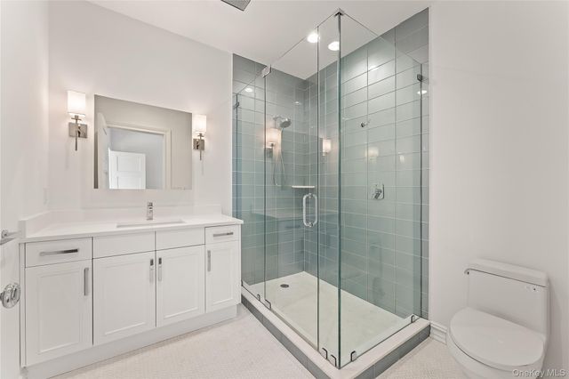 2 Weaver Street 12, Scarsdale, NY 10583
