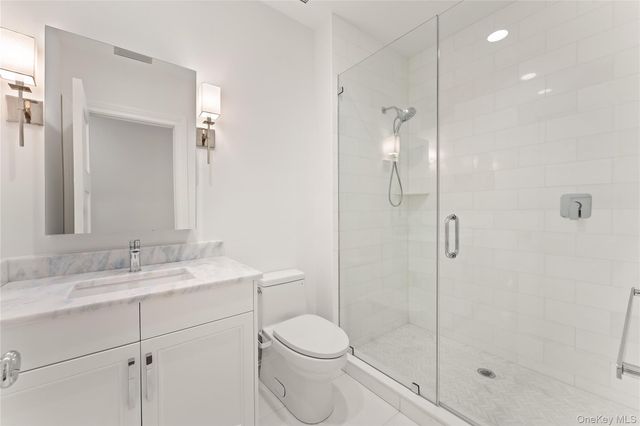 2 Weaver Street 12, Scarsdale, NY 10583