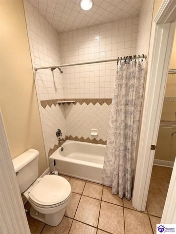 1406 Amanda Jo Drive, Elizabethtown, KY 42701