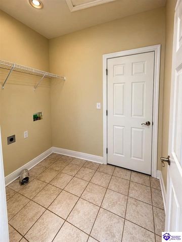 1406 Amanda Jo Drive, Elizabethtown, KY 42701