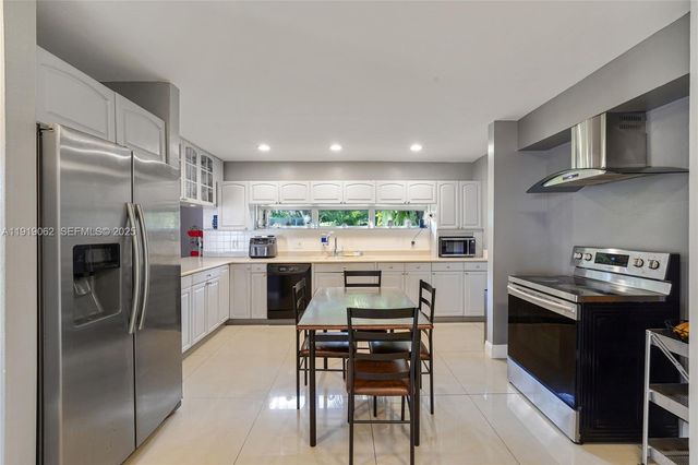 17150 SW 296th St, Homestead, FL 33030