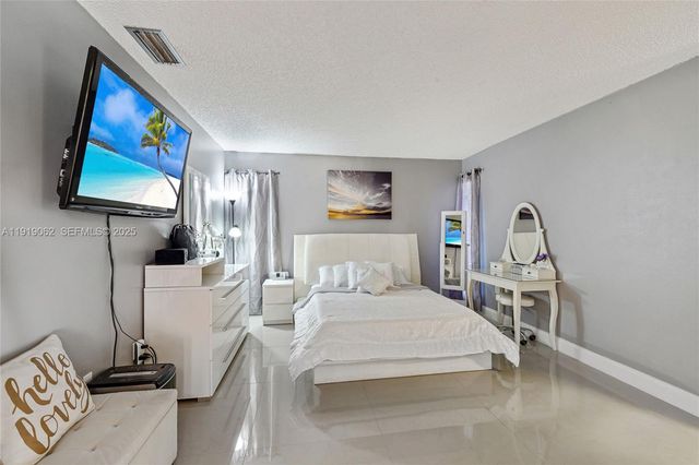 17150 SW 296th St, Homestead, FL 33030