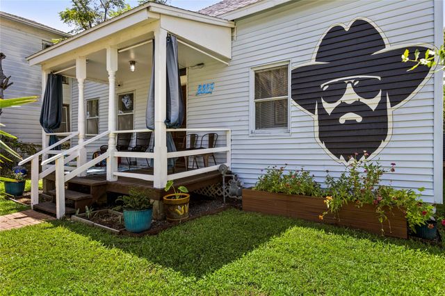3327 Ursuline Street, Galveston, TX 77550