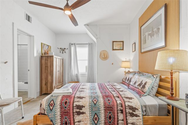 3327 Ursuline Street, Galveston, TX 77550