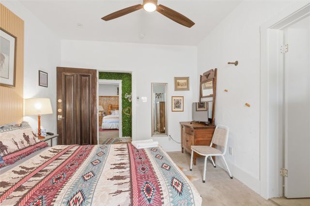 3327 Ursuline Street, Galveston, TX 77550