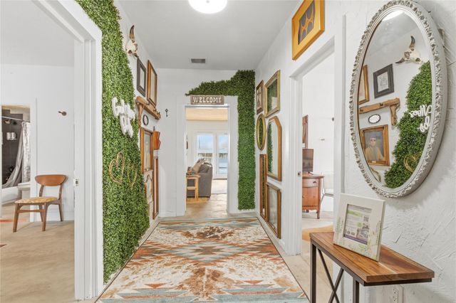 3327 Ursuline Street, Galveston, TX 77550