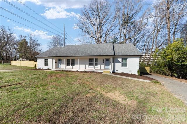 4700 Walden Court, Charlotte, NC 28210