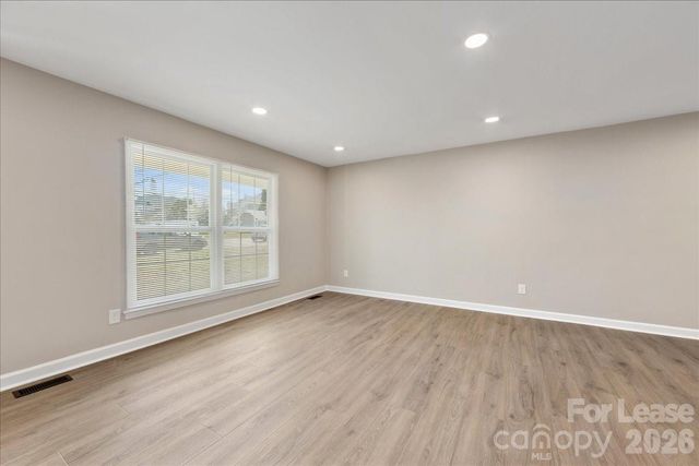 4700 Walden Court, Charlotte, NC 28210