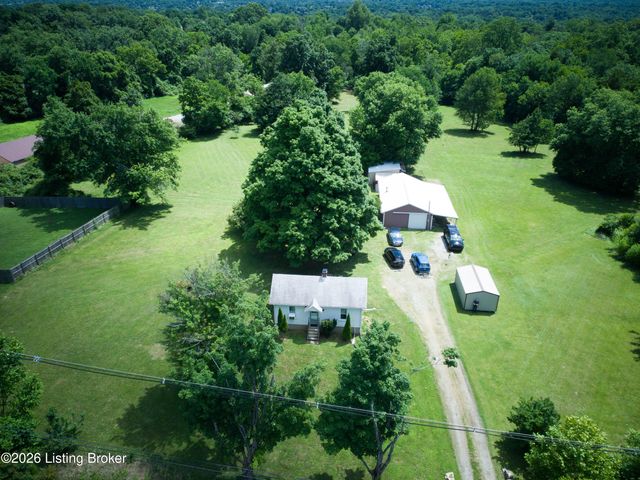 5703 Billtown Rd, Louisville, KY 40299