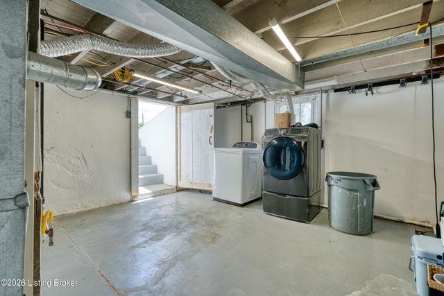 5703 Billtown Rd, Louisville, KY 40299