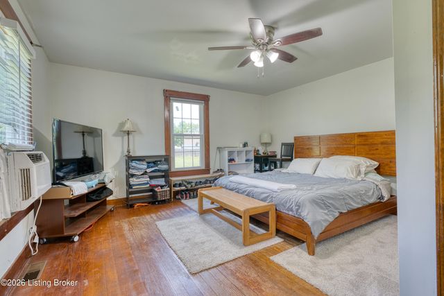 5703 Billtown Rd, Louisville, KY 40299