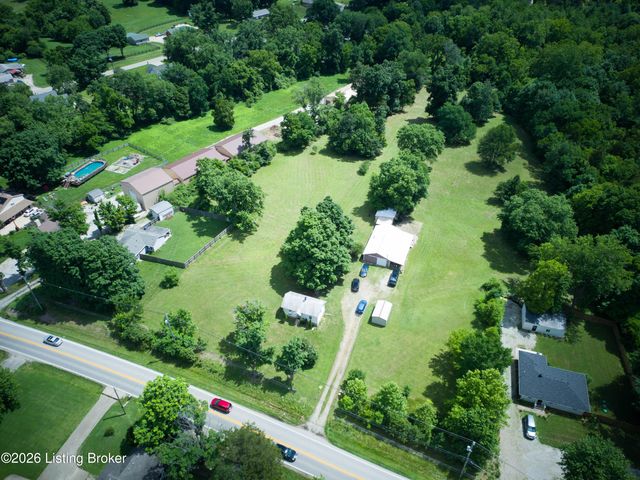 5703 Billtown Rd, Louisville, KY 40299