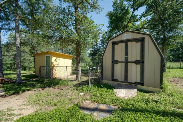 1732 Watterson RD, Red Rock, TX 78662