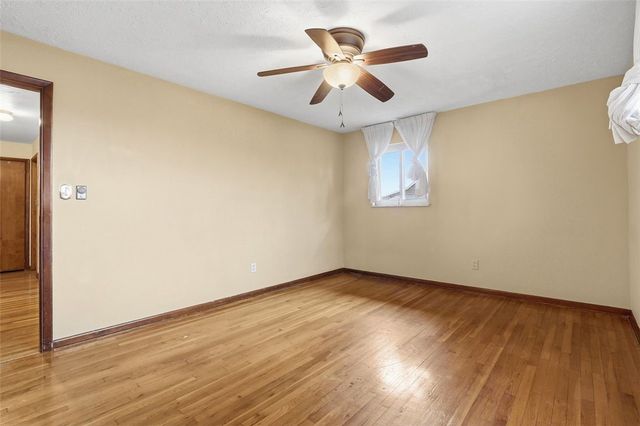 5195 Texas Ave, Bethel Park, PA 15102