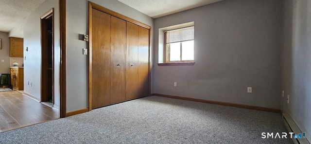 482 East Street APT 16, Plainville, CT 06062