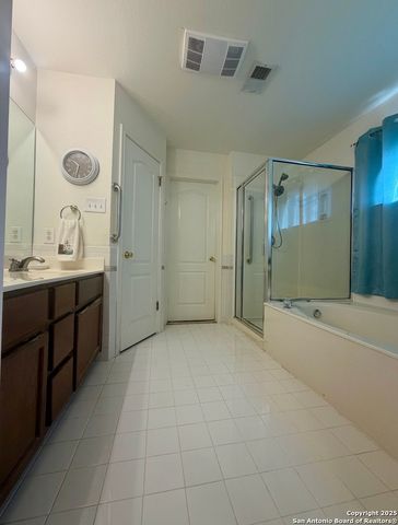 10638 Tiger Chase, San Antonio, TX 78251