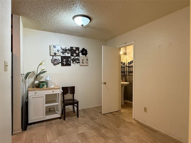 9383 Pagewood Lane, Houston, TX 77063