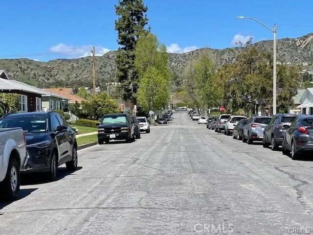 2544 N Brighton, Burbank, CA 91504