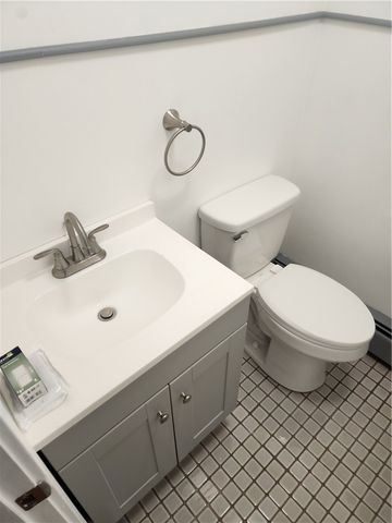 44 Nellie Street, Providence, RI 02904