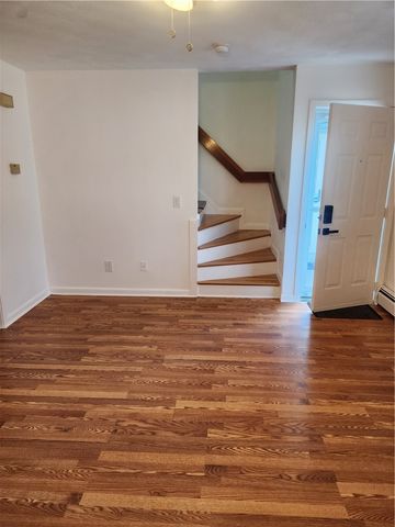 44 Nellie Street, Providence, RI 02904