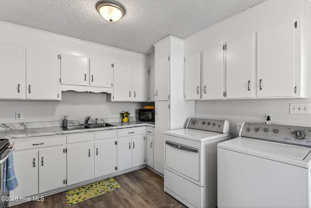 209 Cardinal Road, Jacksonville, NC 28546