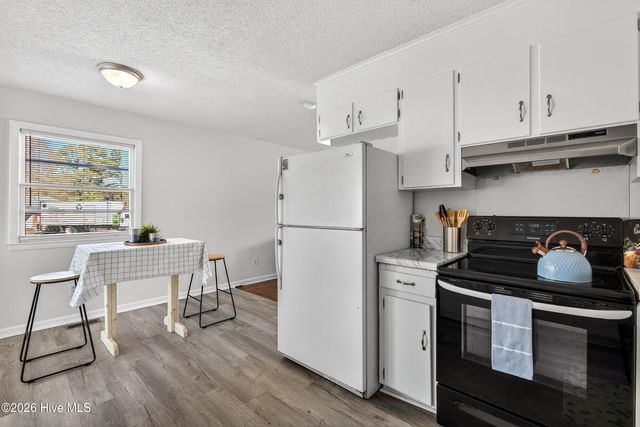 209 Cardinal Road, Jacksonville, NC 28546